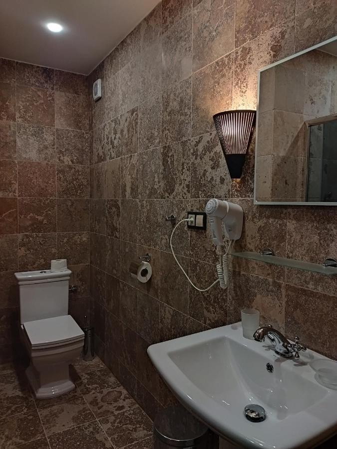 Hotel Cade Pisek  Luaran gambar